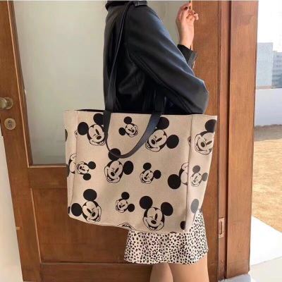 Women’s Mickey & Friends Large Capacity Canvas Shoulder Bag