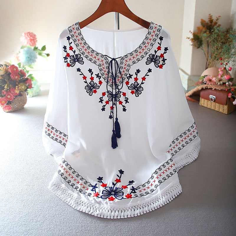 Women’s Fashion Floral Embroidered  Batwing O-Neck Bohemian Mini Dress