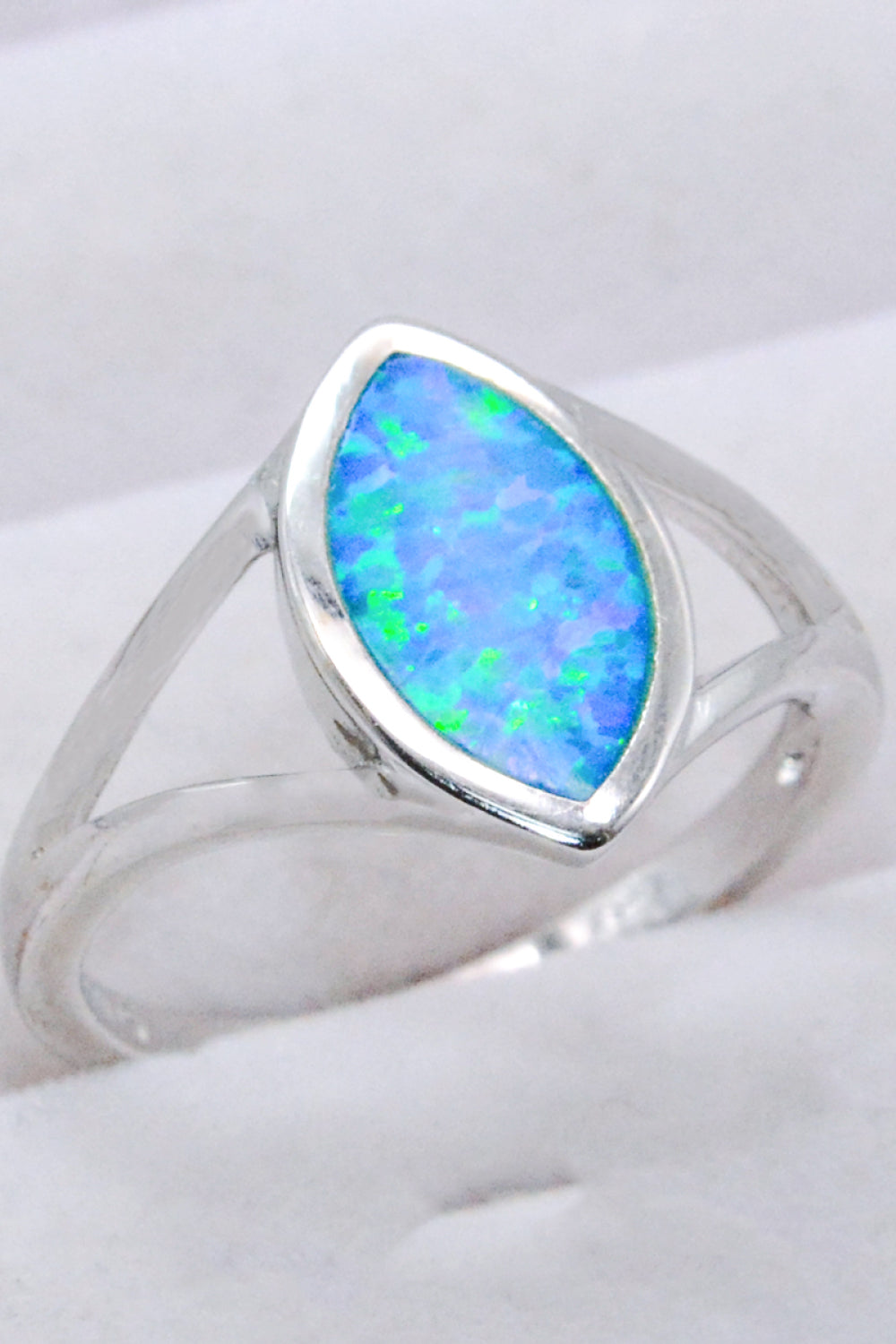 Women’s 925 Sterling Silver Split Shank Opal Ring