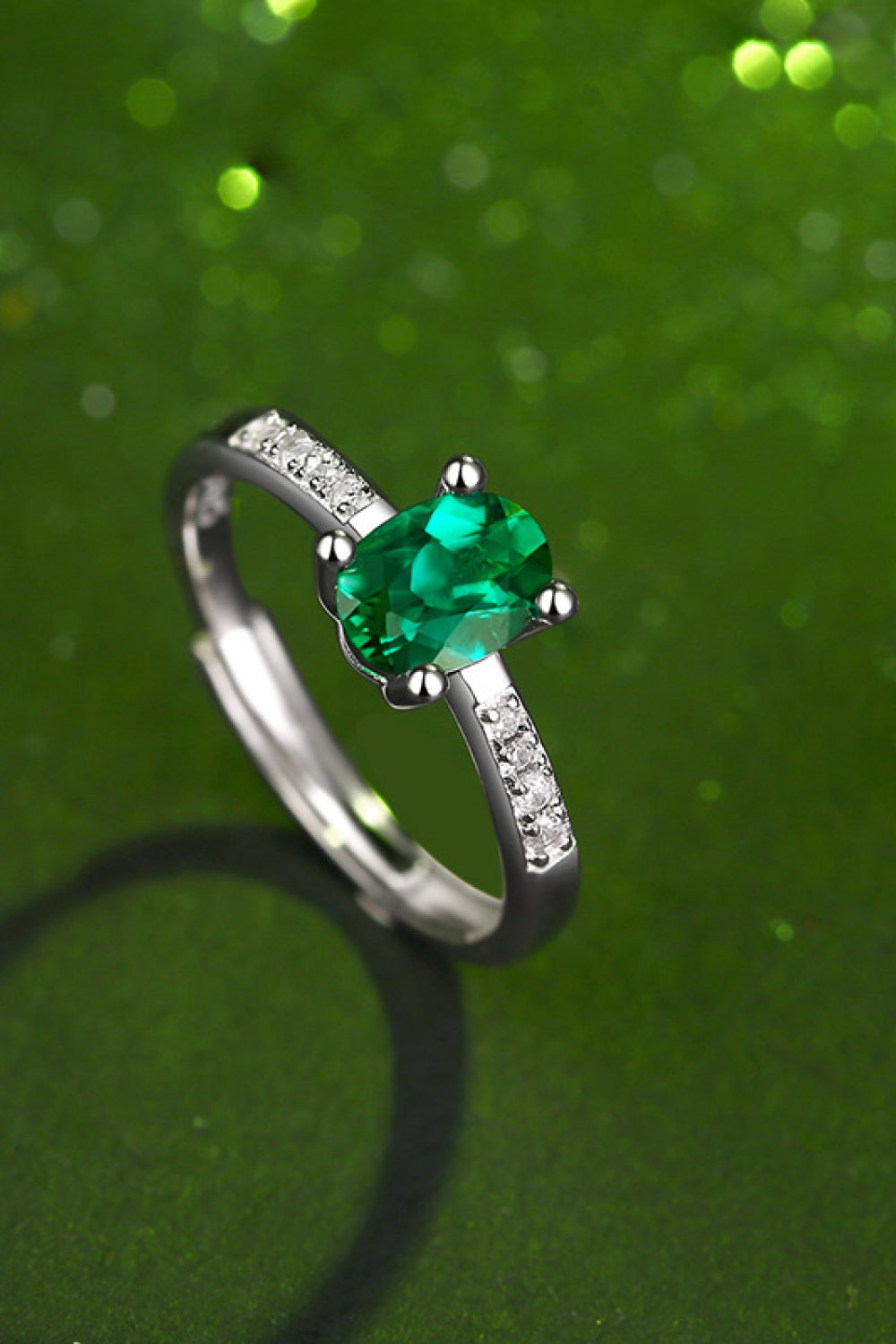 Women’s 1 Carat Lab-Grown Emerald Side Stone Ring