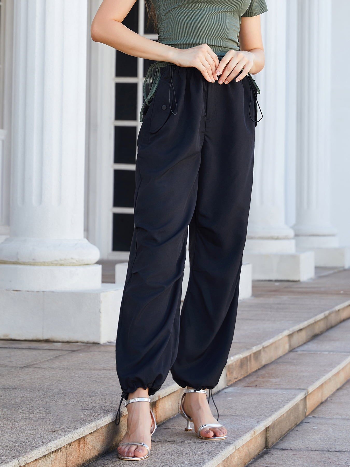 Women’s Drawstring Pants with Pockets