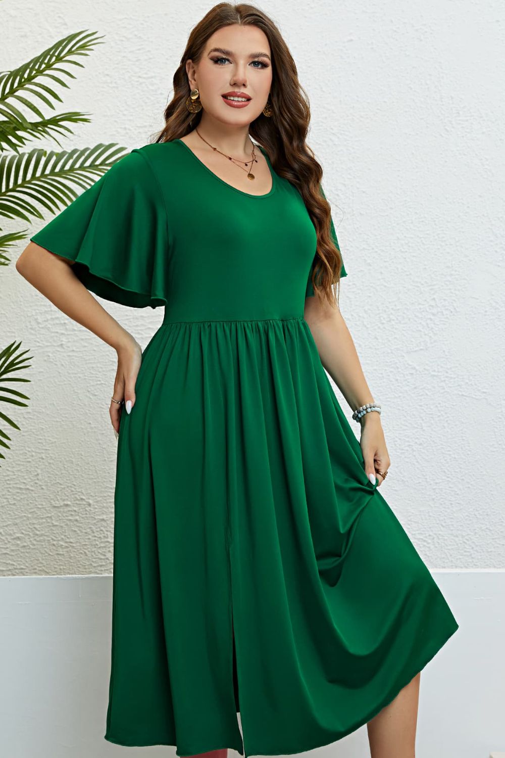 Women’s Plus Flutter Sleeve Round Neck Dress