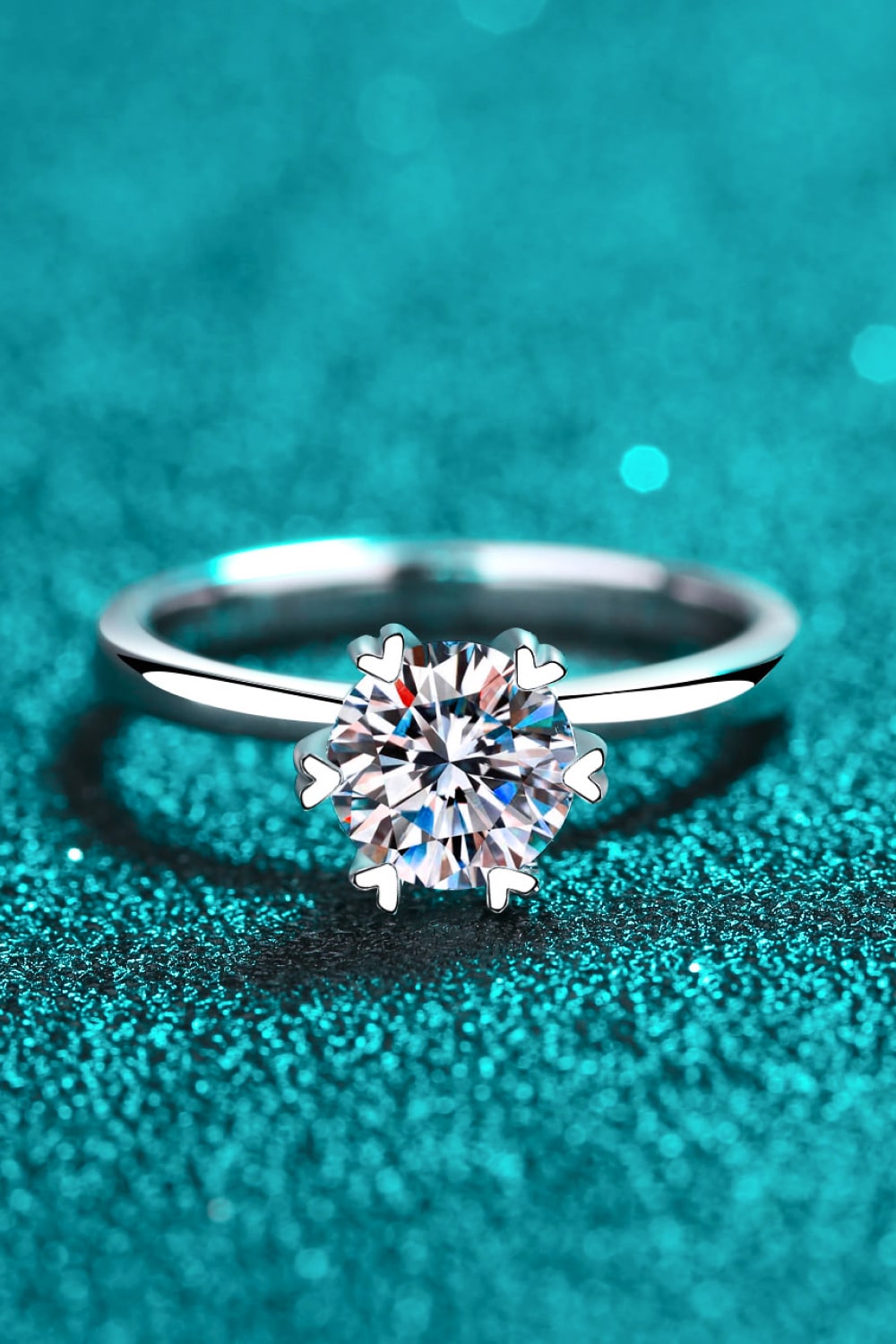 Women’s Pleasant Surprise 925 Sterling Silver 1 Carat Moissanite Ring