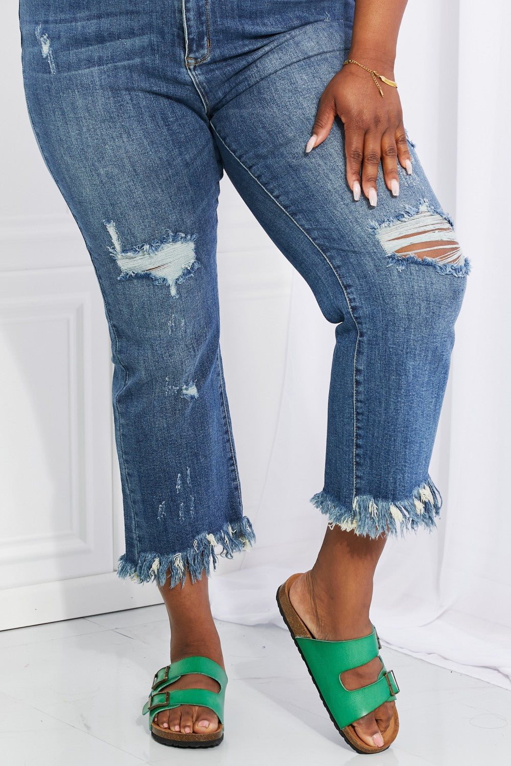 Women’s RISEN Full Size Undone Chic Straight Leg Jeans