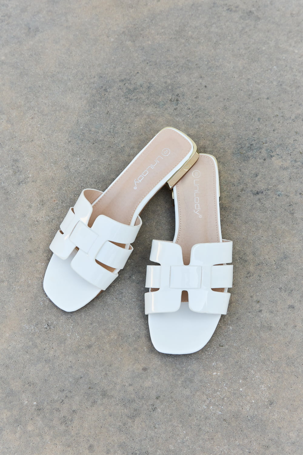 Women’s Weeboo Walk It Out Slide Sandals in Icy White