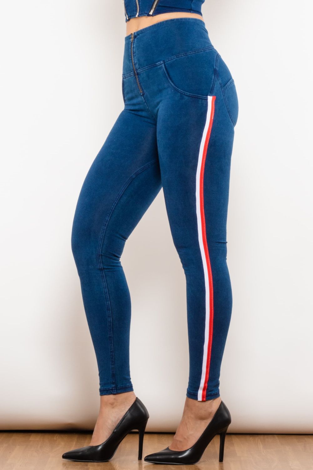 Women’s Side Stripe Zip Closure Skinny Jeans