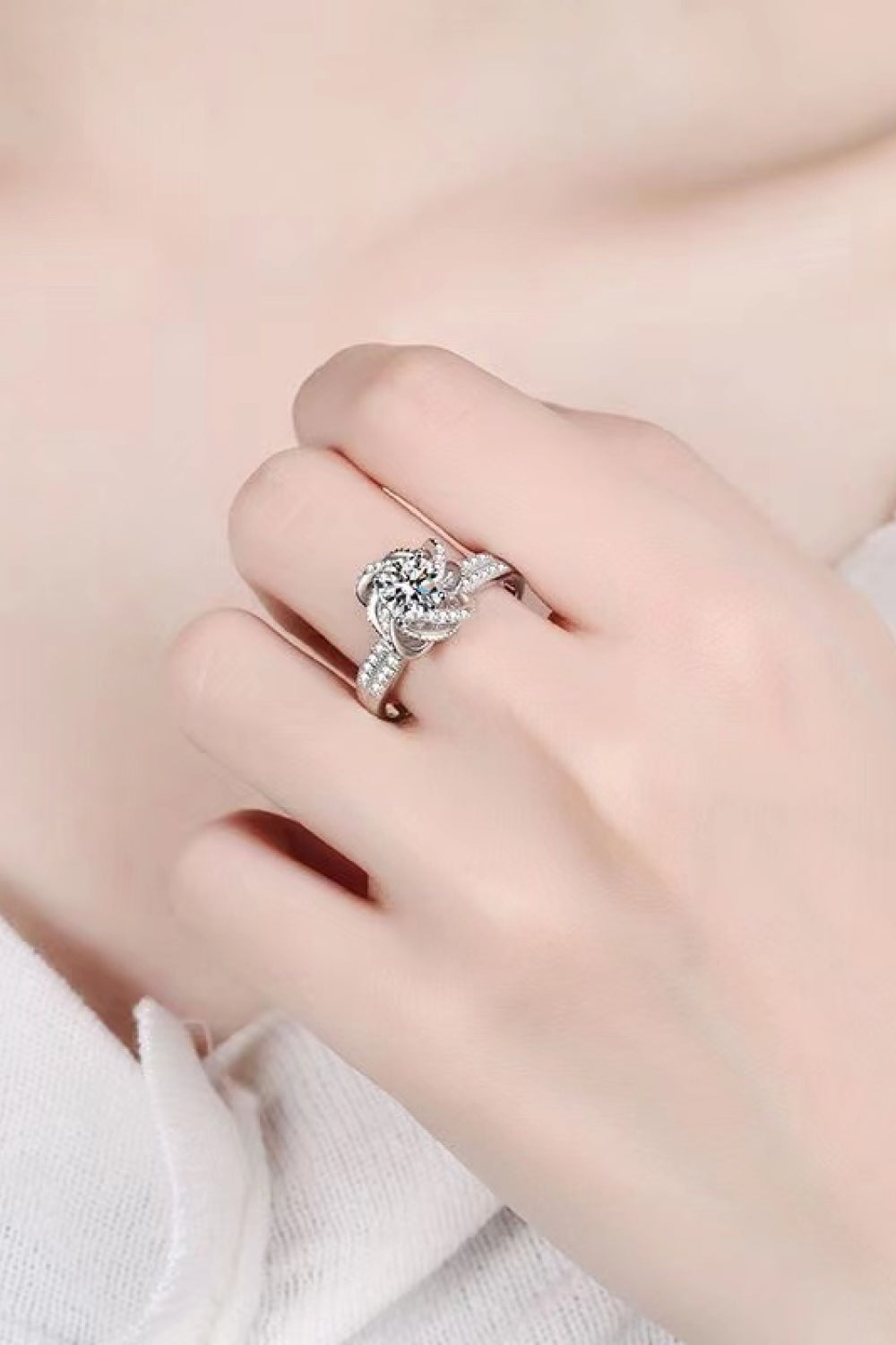 Women’s Moissanite Floral 18K Platinum-Plated Ring