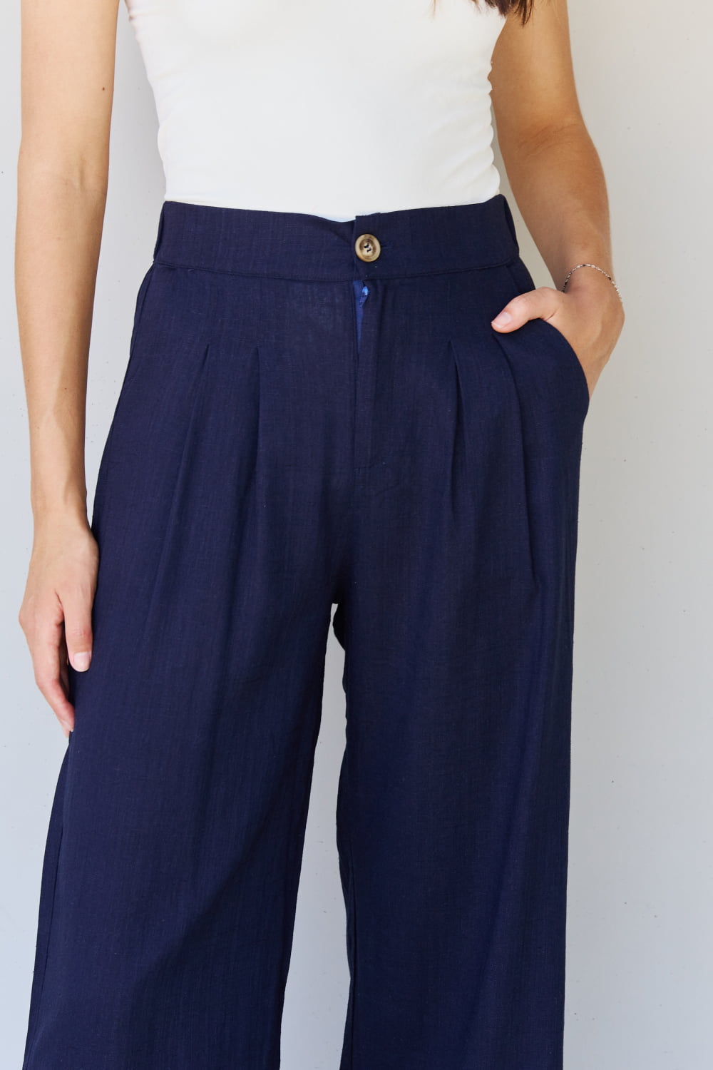 Women’s And The Why In The Mix Full Size Pleated Detail Linen Pants in Dark Navy