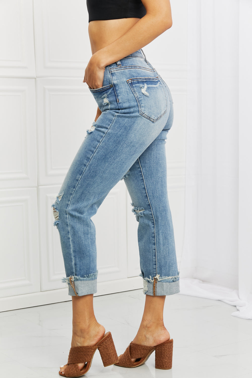Women’s RISEN Full Size Leilani Distressed Straight Leg Jeans