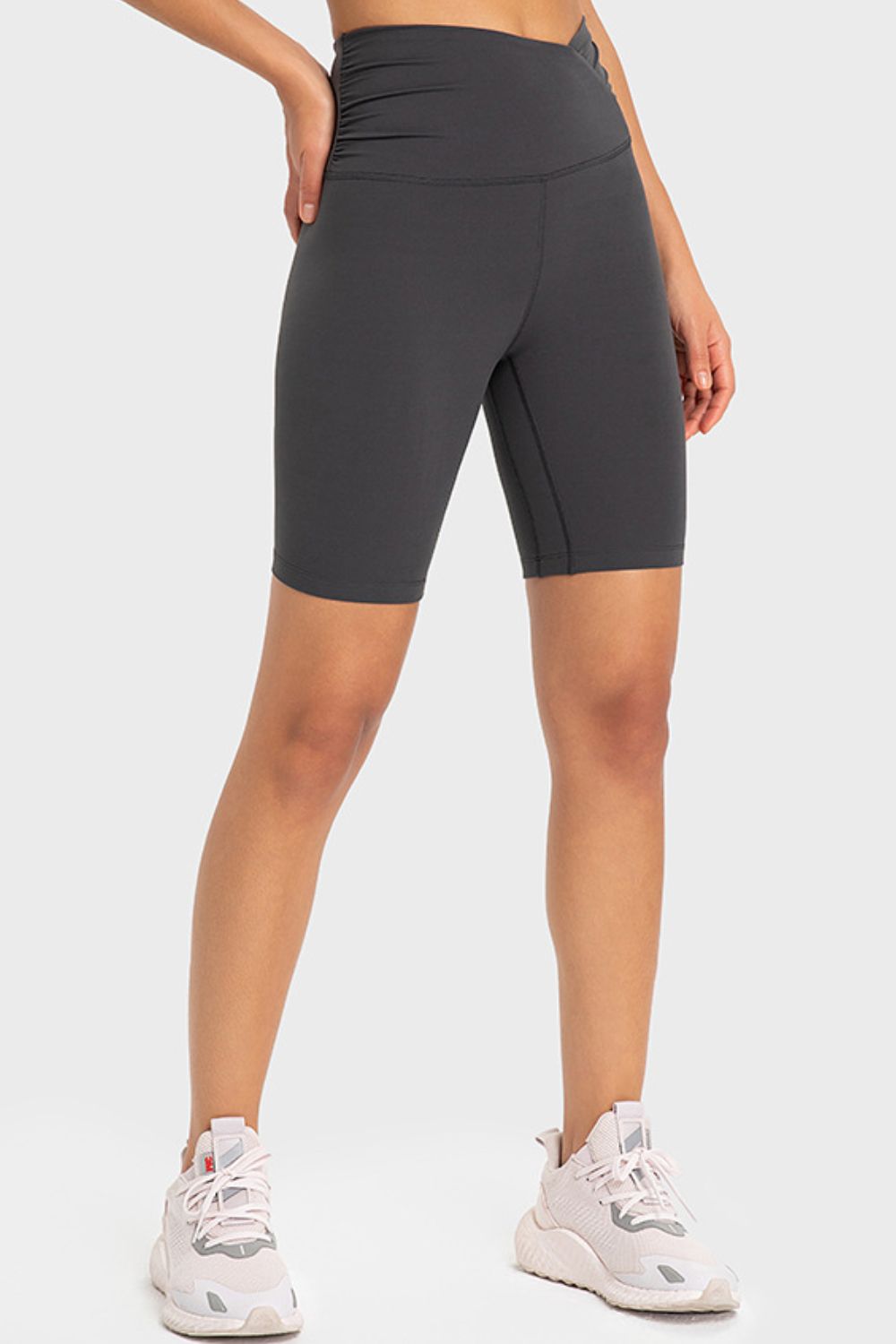 Women’s V-Waist Biker Shorts