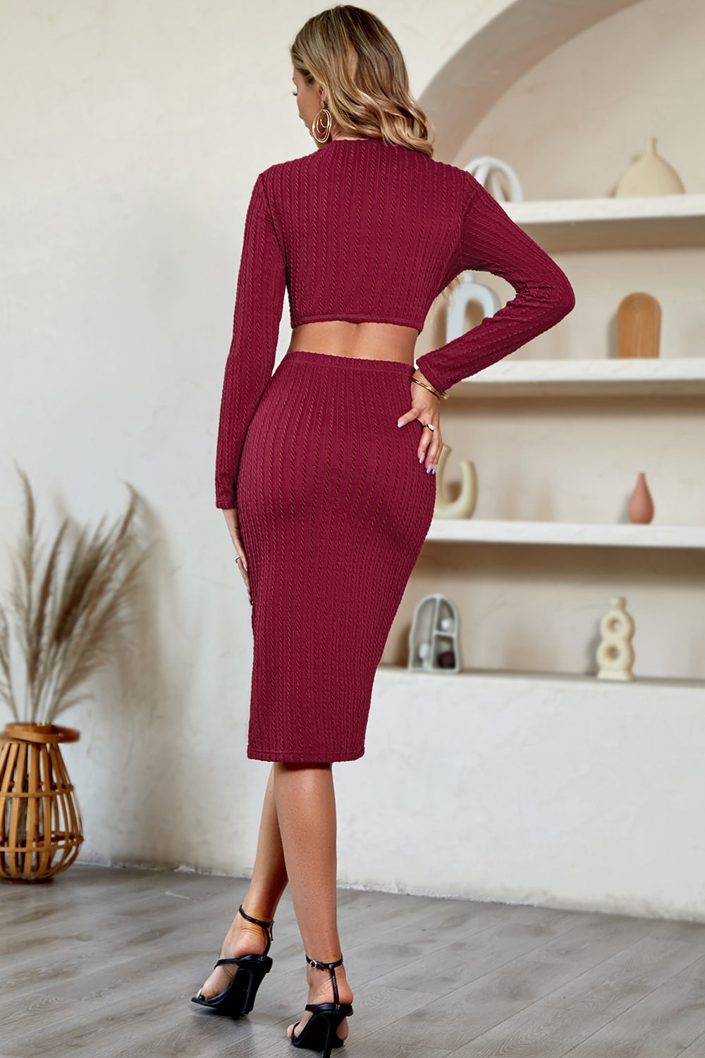 Women’s Cutout Crisscross Round Neck Long Sleeve Dress