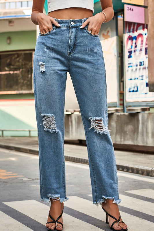 Women’s Distresssed Buttoned Loose Fit Jeans