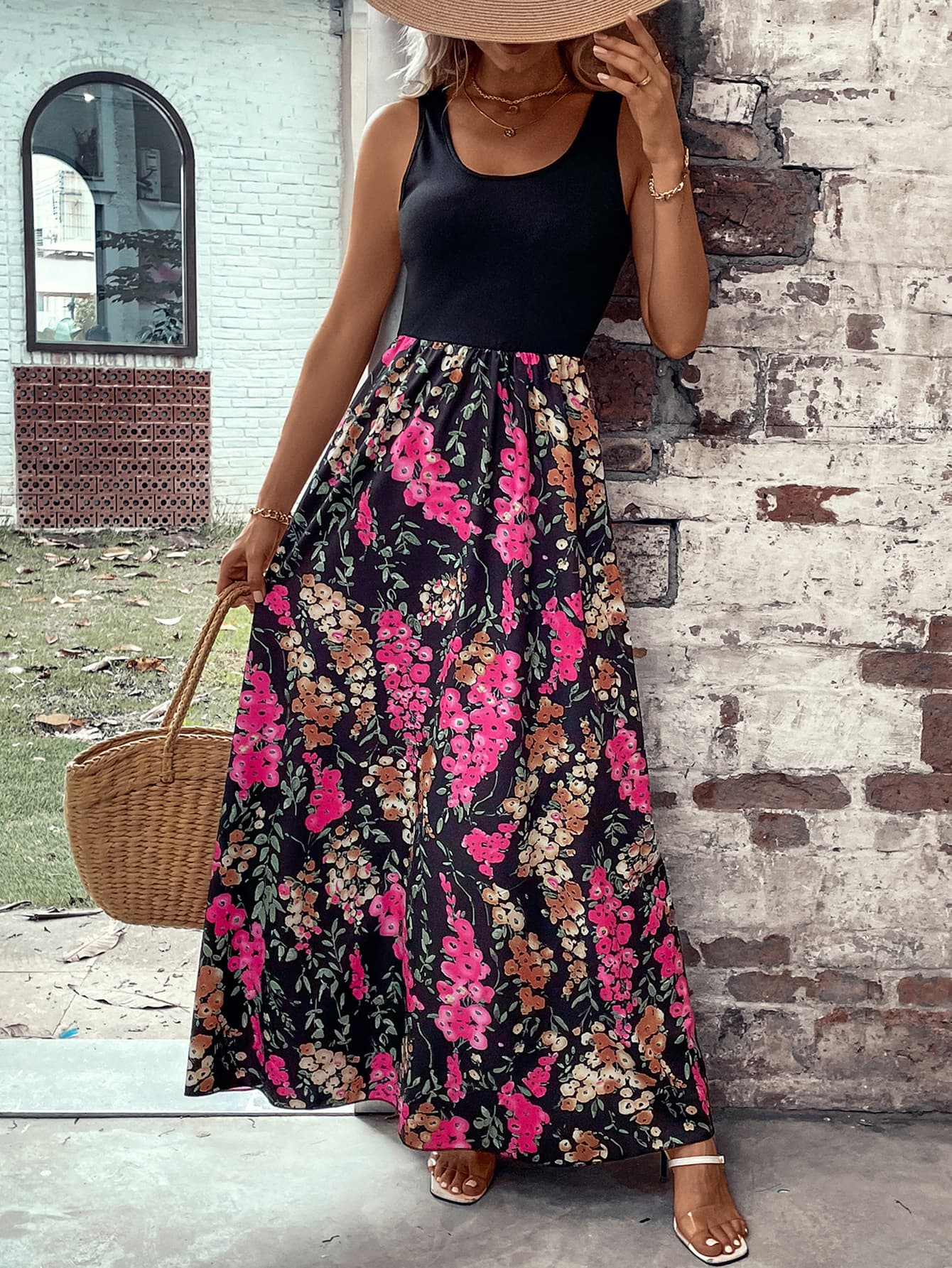 Women’s Floral Scoop Neck Sleeveless Maxi Dress