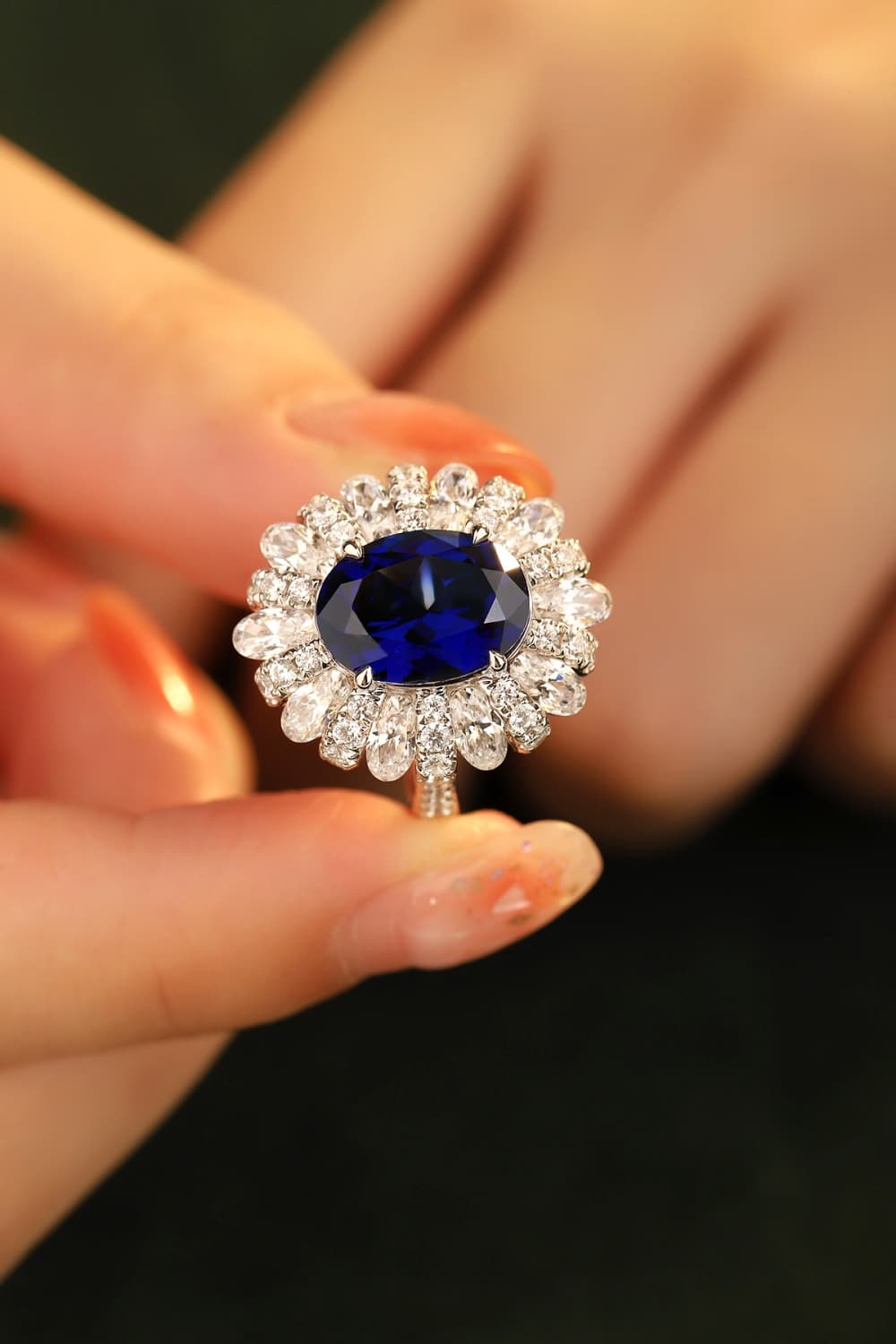 Women’s Lab-Grown Sapphire Flower Shape Ring