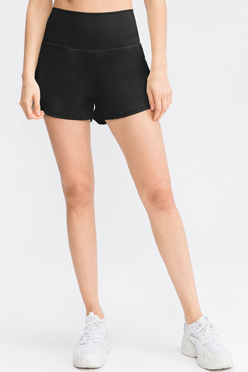 Women’s Wide Waistband Sports Shorts with Pockets