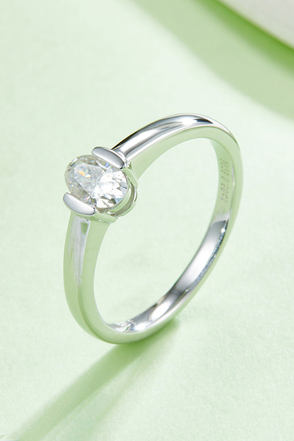 Women’s Moissanite 925 Sterling Silver Solitaire Ring