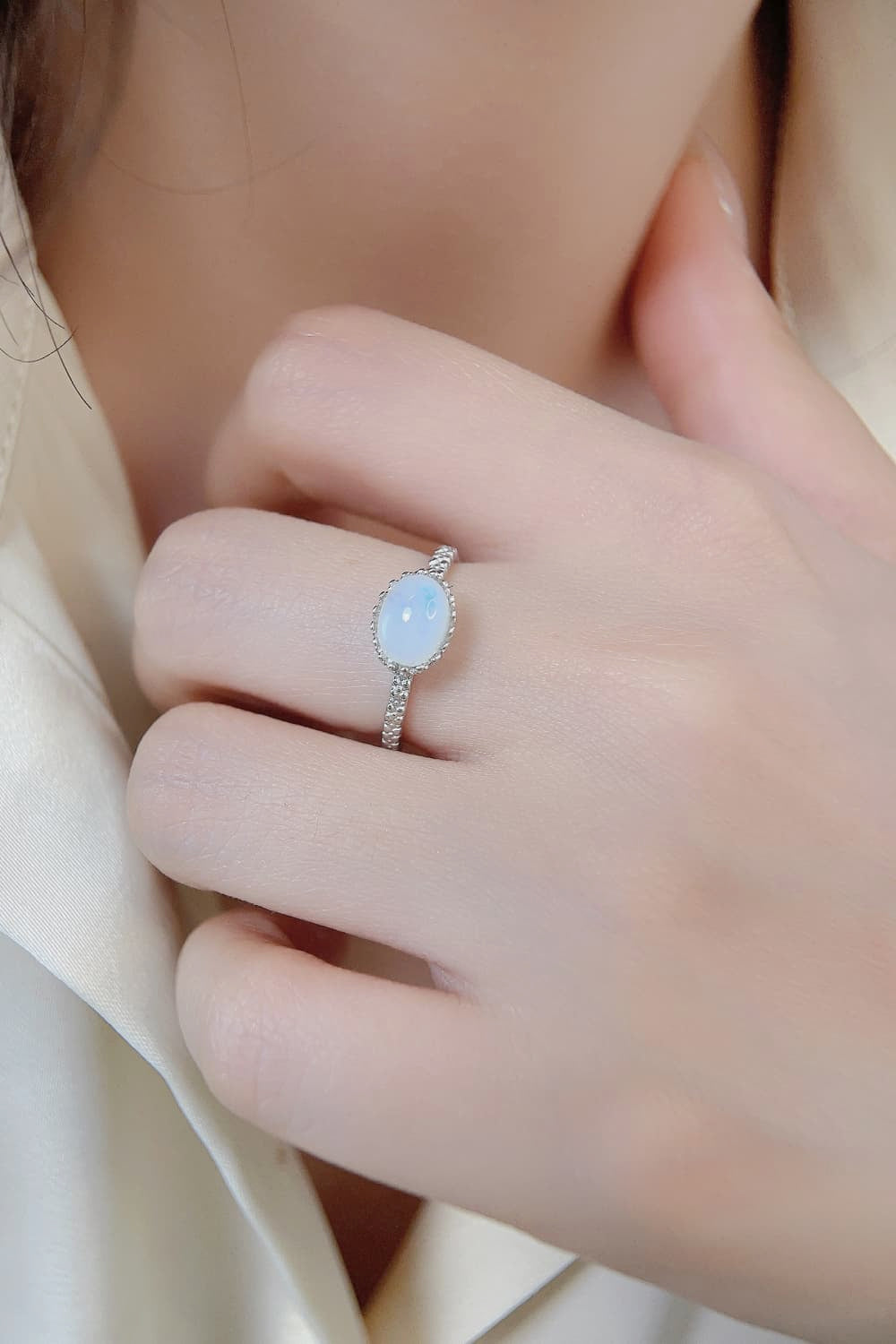 Women’s Moonstone 925 Sterling Silver Ring