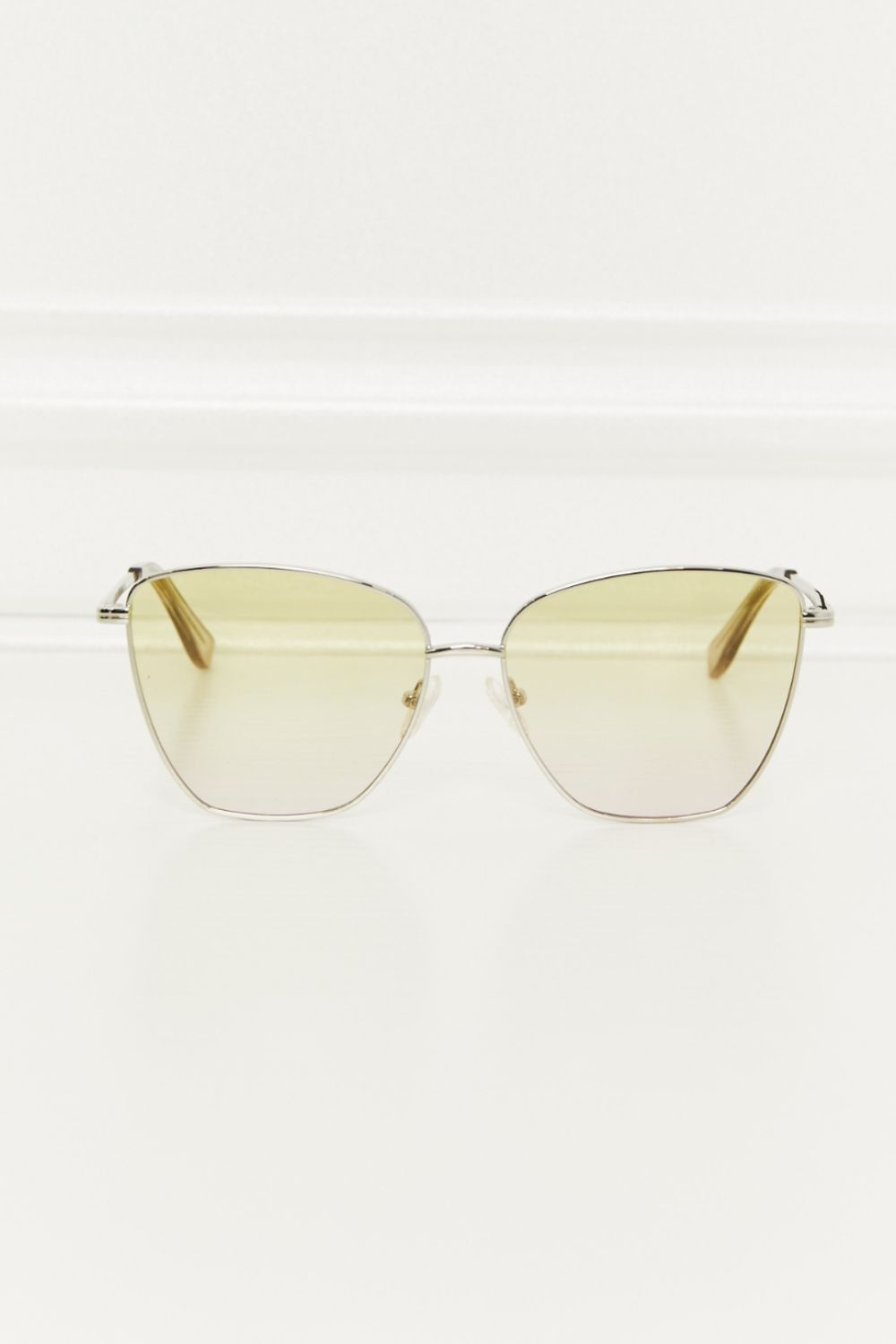 Women’s Metal Frame Full Rim Sunglasses