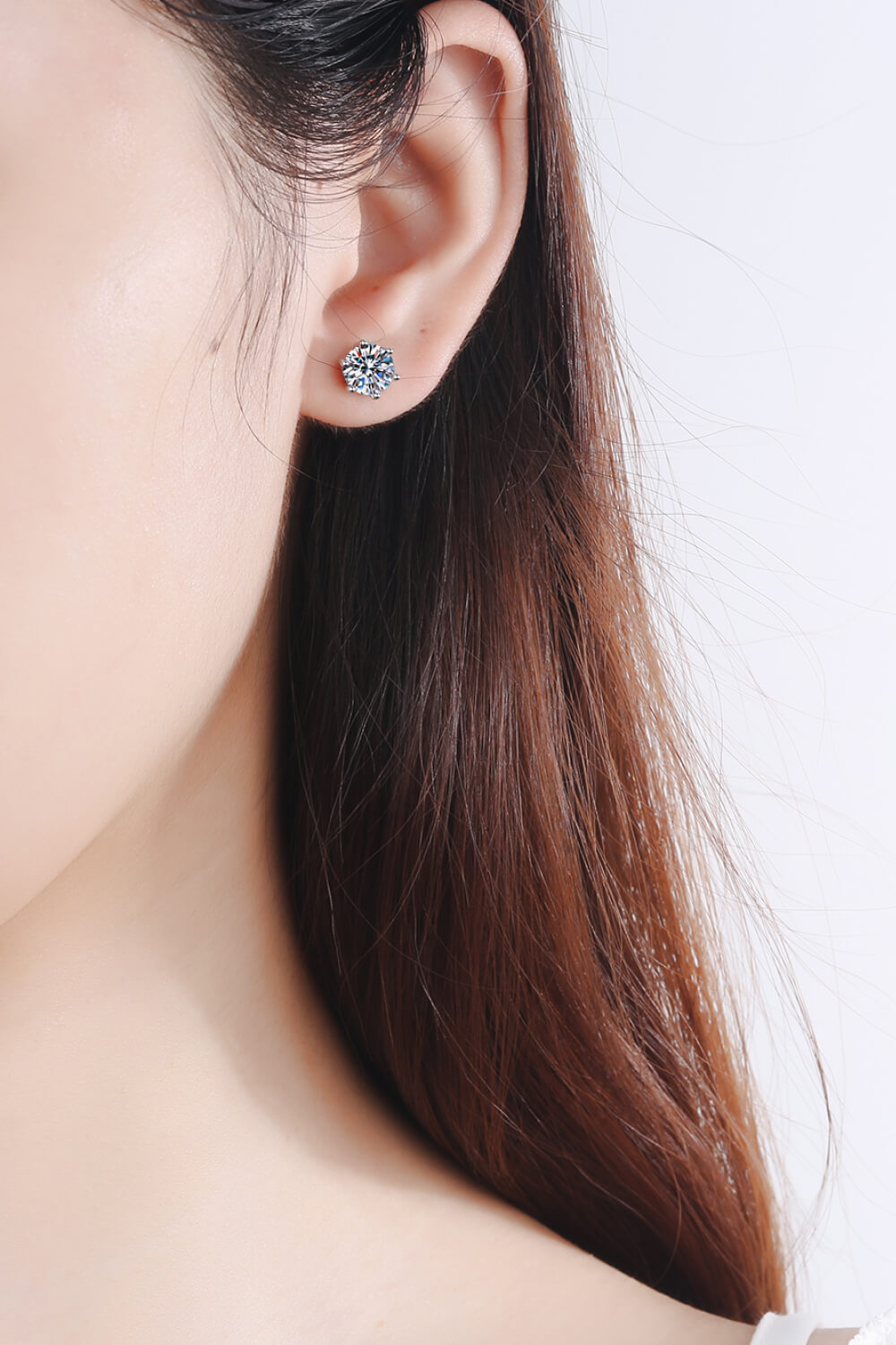 Women’s Moissanite Stud Earrings