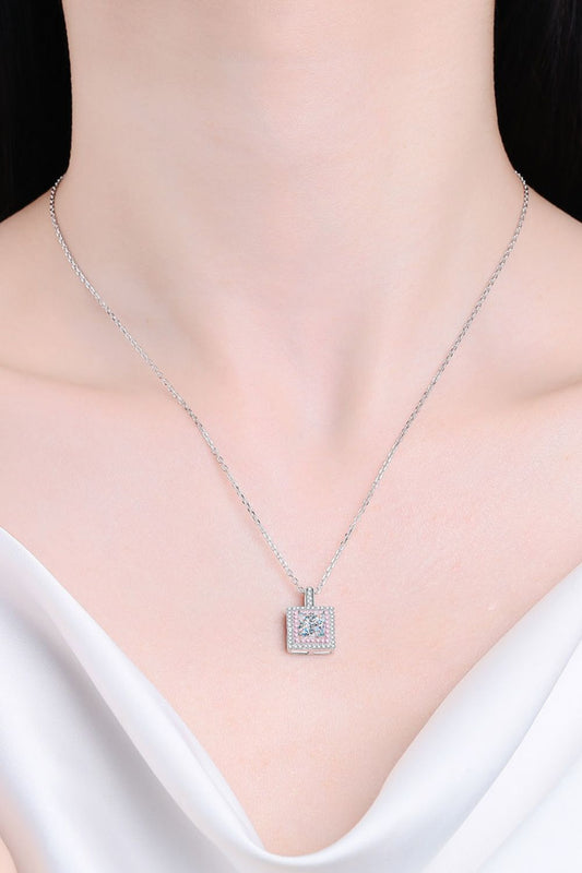 Women’s 1 Carat Moissanite Square Pendant Chain Necklace