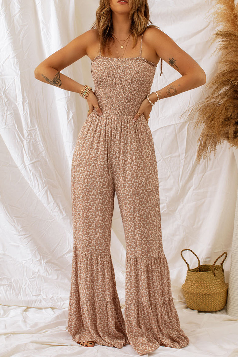 Women’s Floral Spaghetti Strap Smocked Wide Leg Jumpsuit