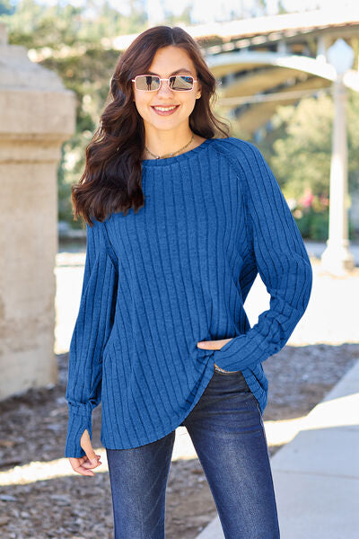 Women’s Ribbed Round Neck Long Sleeve Knit Top