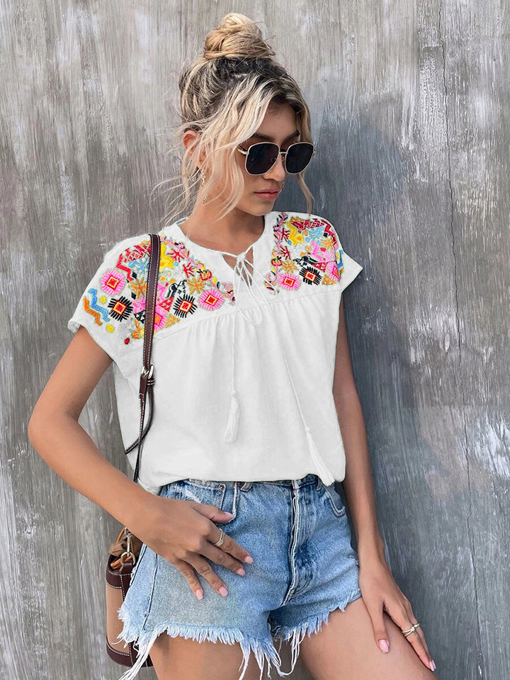 Women’s Printed Notched Neck Short Sleeve Blouse