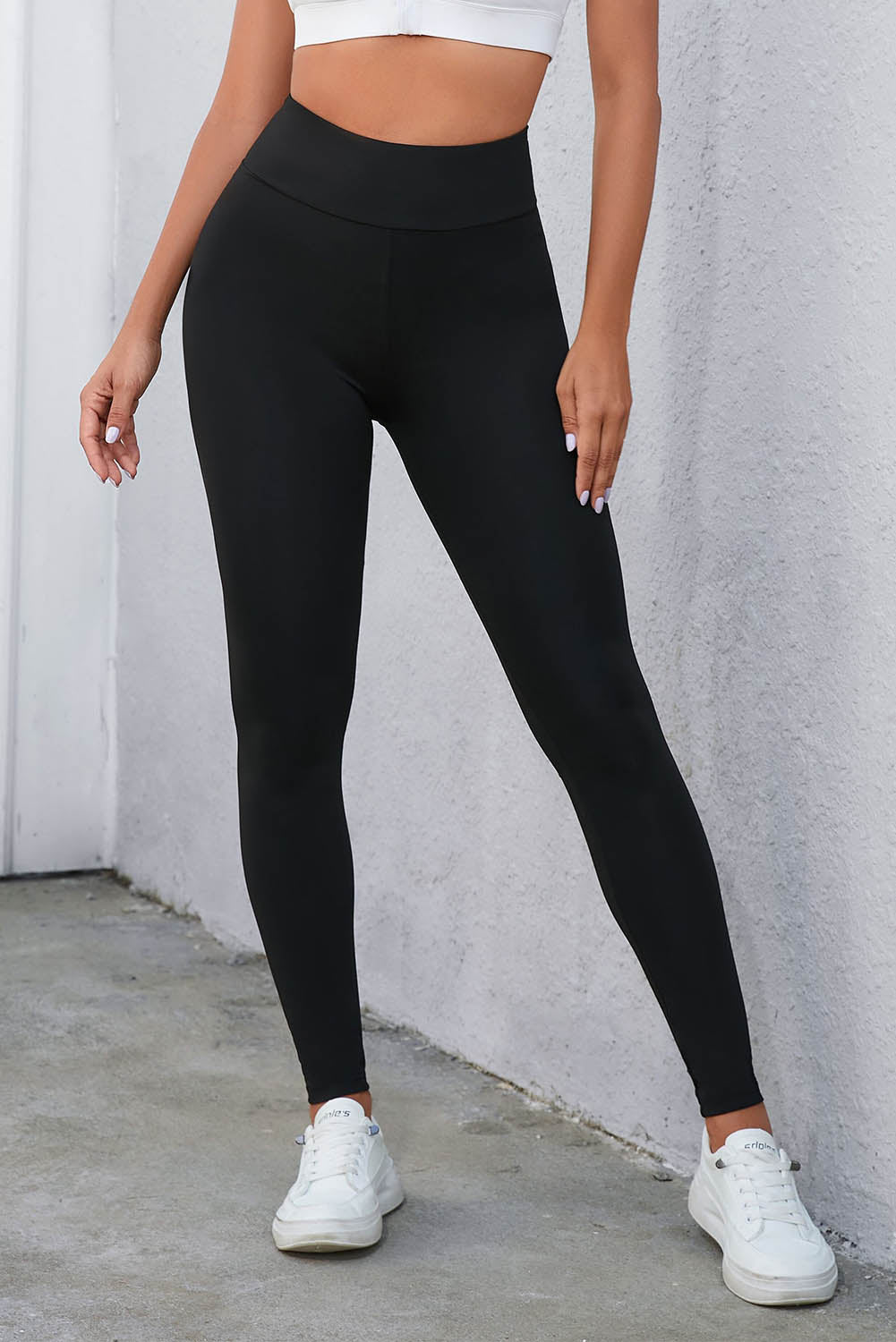 Women’s Crisscross Detail Wide Waistband Leggings