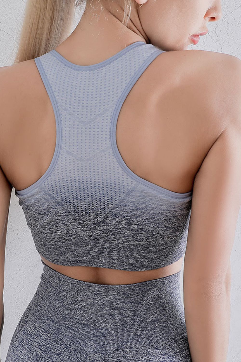 Women’s Gradient Racerback Sports Bra