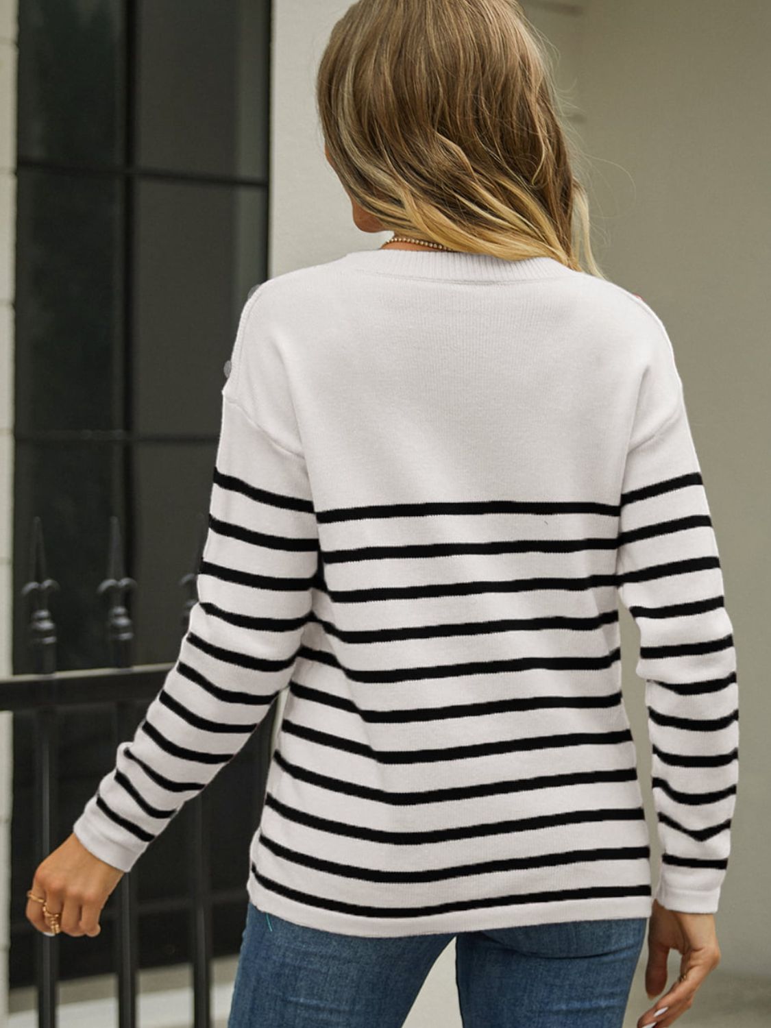 Women’s Round Neck Shoulder Button Striped Pullover Sweater