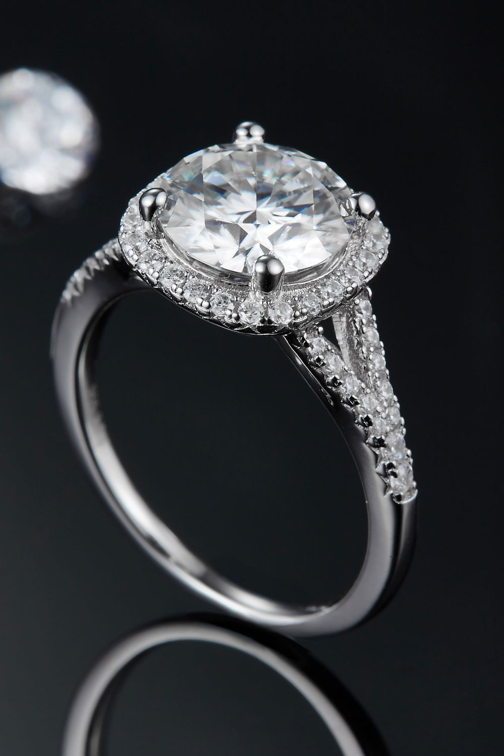 Women’s 3 Carat Moissanite Halo Ring