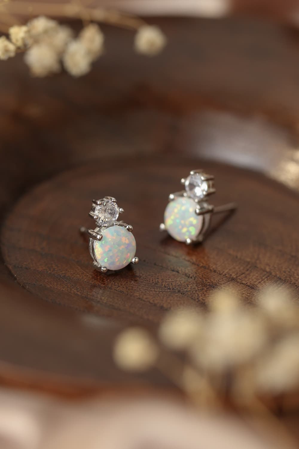 Women’s 4-Prong Opal Stud Earrings