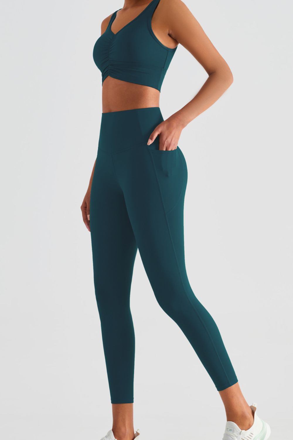 Women’s Wide Waistband Sports Leggings with Pockets