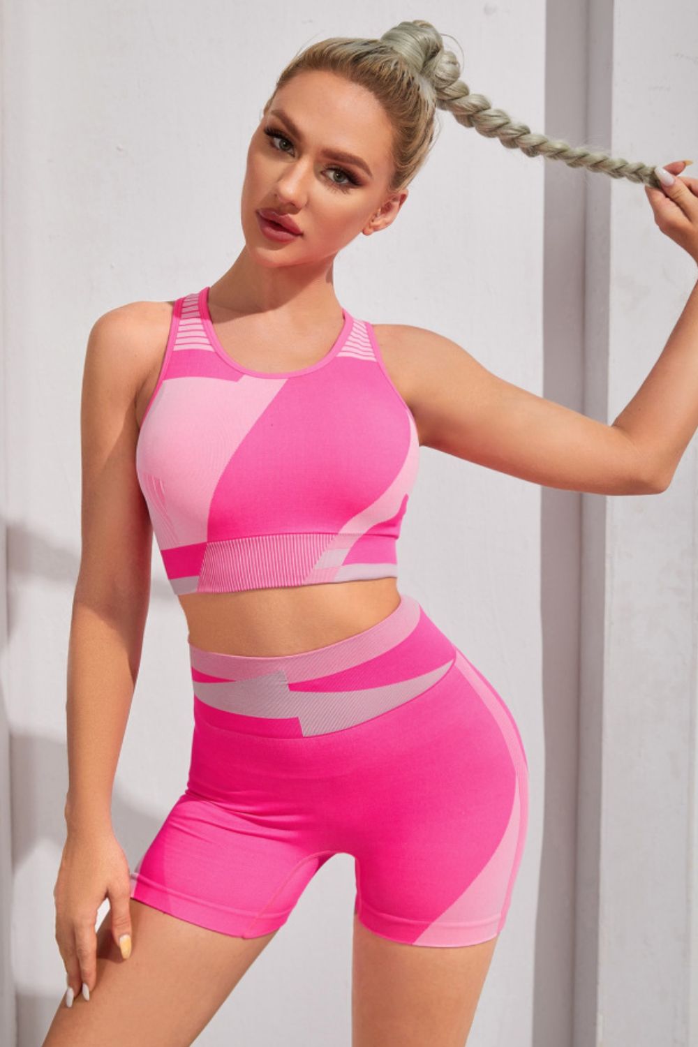 Women’s Color Block Sports Bra and Shorts Set