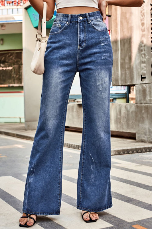 Women’s Buttoned Loose Fit Jeans with Pockets