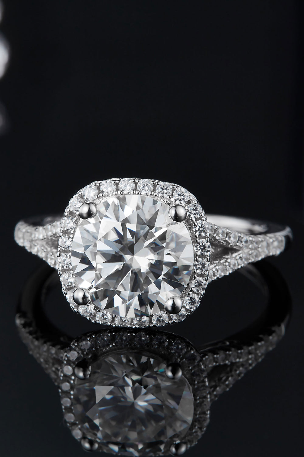 Women’s 3 Carat Moissanite Halo Ring