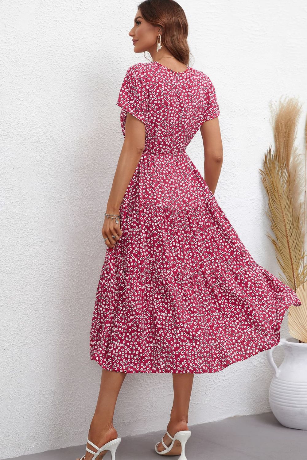 Women’s Floral Round Neck Tie Waist Tiered Midi Dress