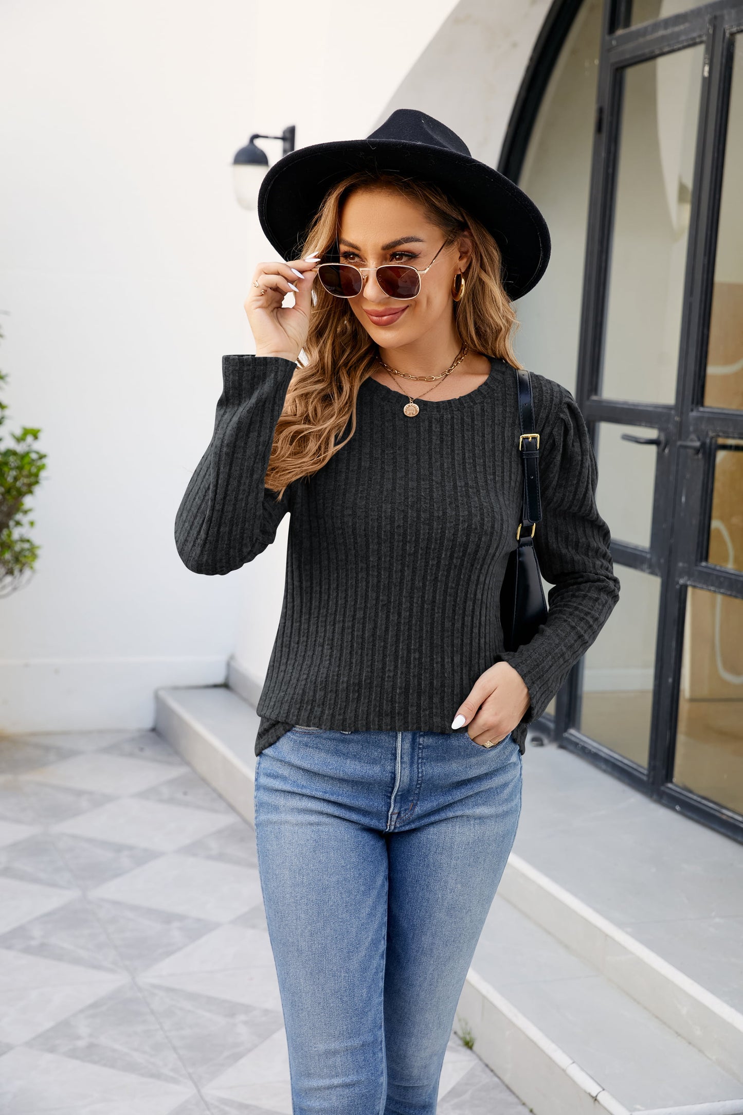 Women’s Round Neck Long Sleeve Ribbed Blouse