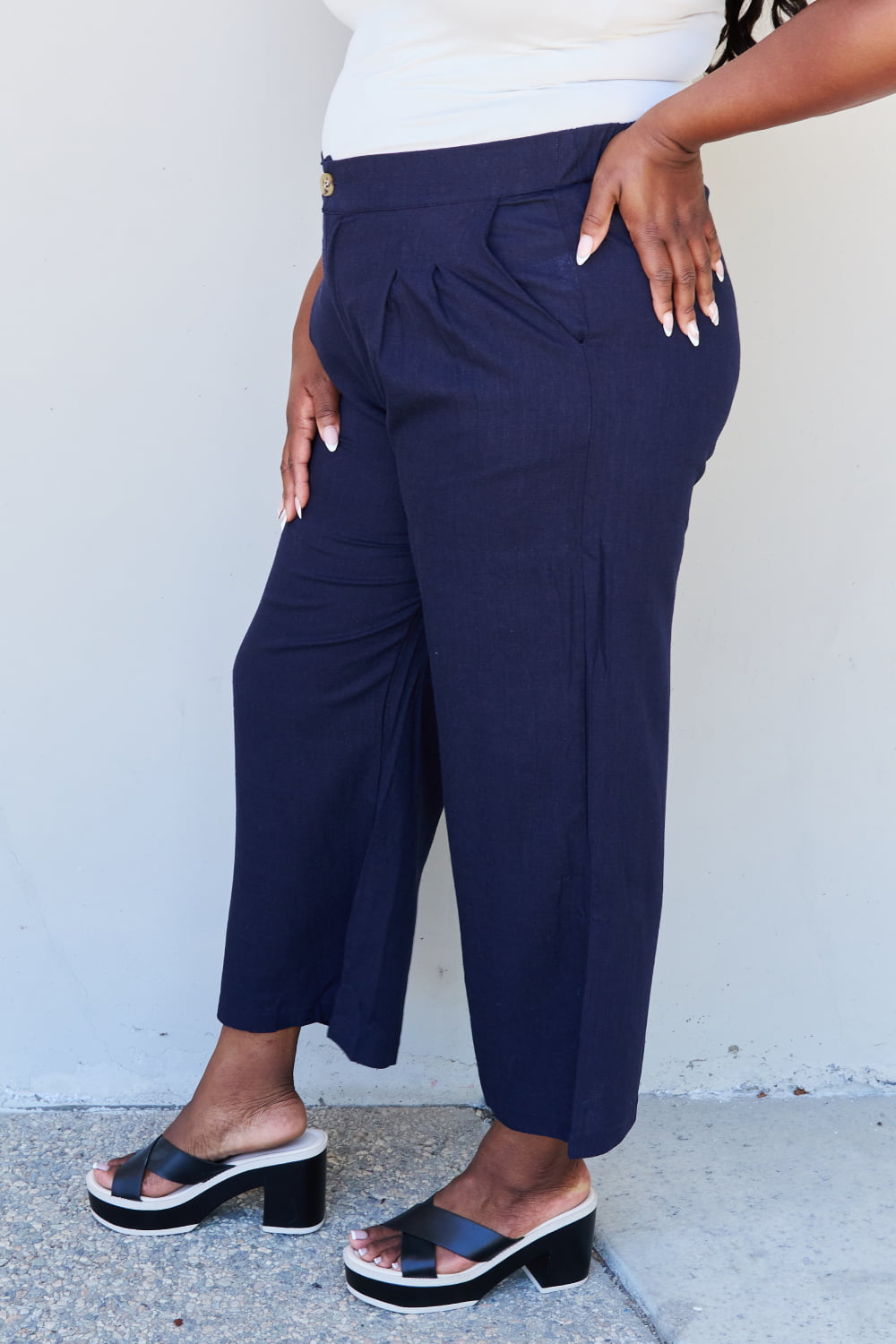 Women’s And The Why In The Mix Full Size Pleated Detail Linen Pants in Dark Navy