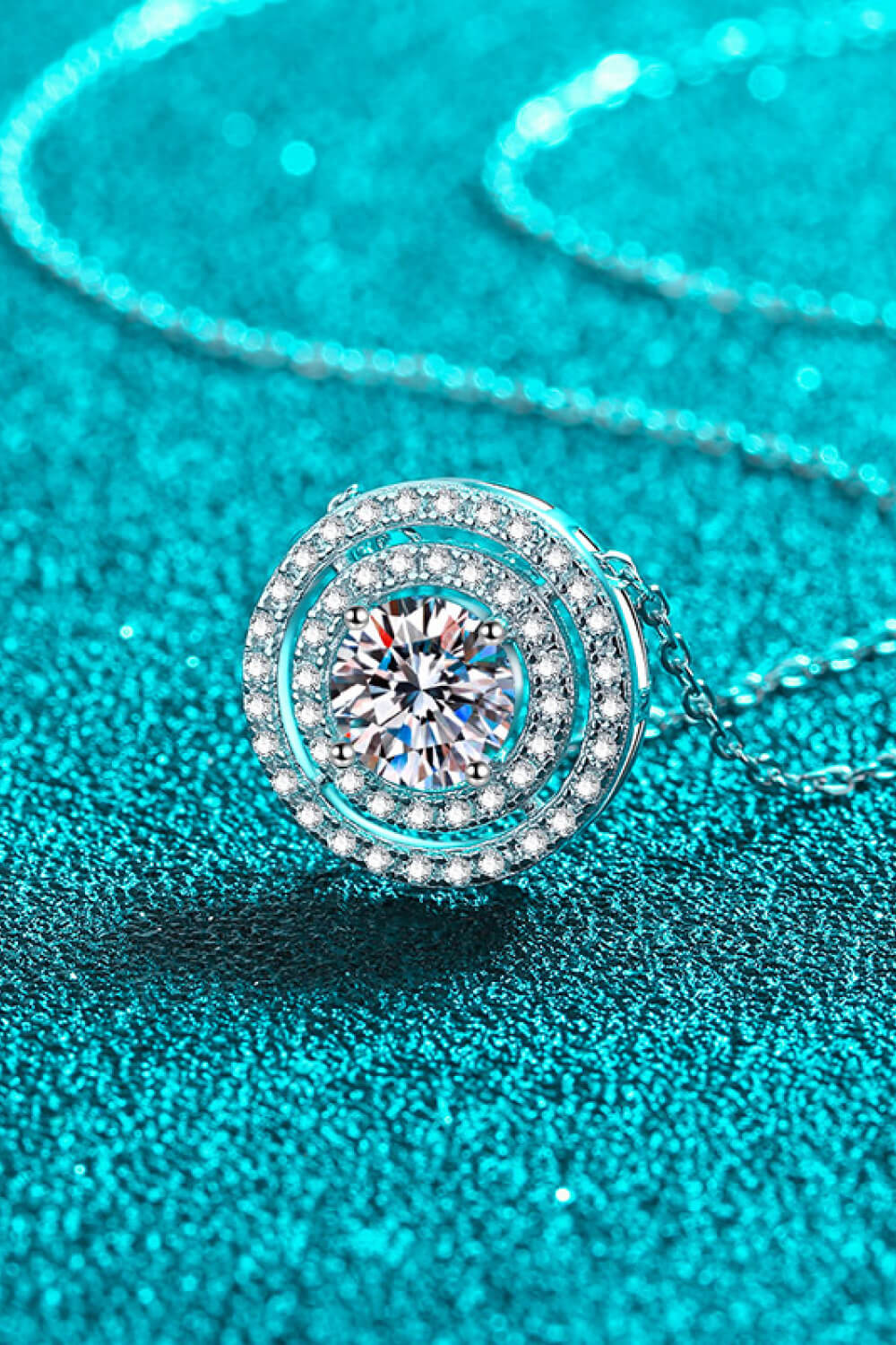 Women’s Moissanite Round Pendant Rhodium-Plated Necklace