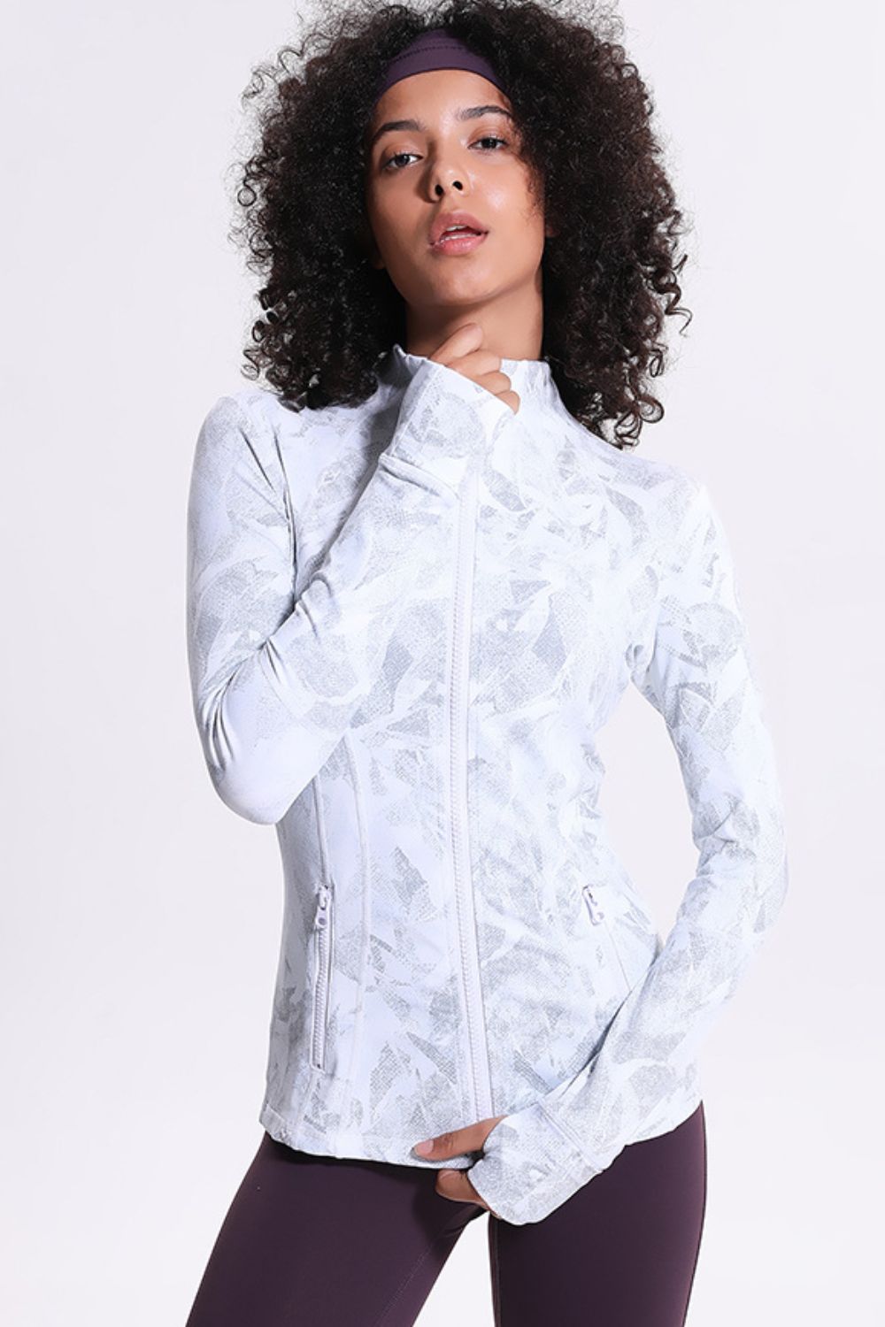 Women’s Printed Zip Up Thumbhole Sleeve Sports Jacket