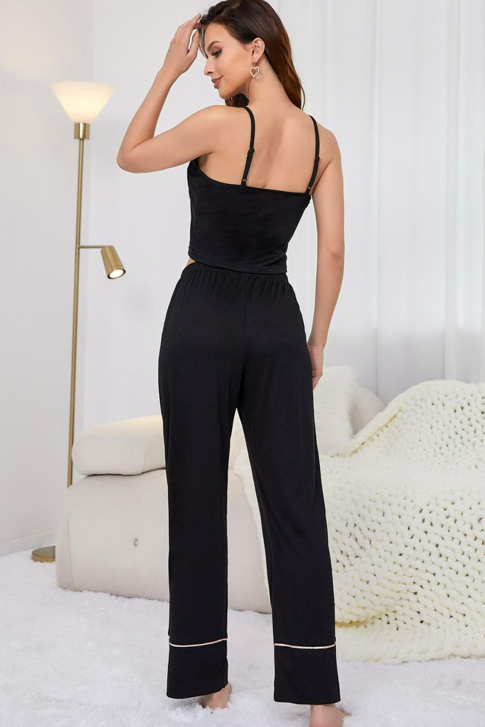Women’s  Contrast Trim Cropped Cami and Pants Loungewear Set
