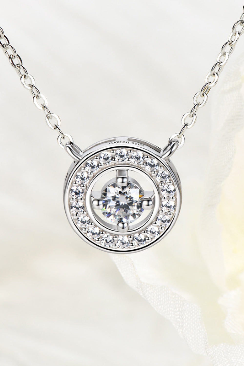 Women’s 925 Sterling Silver Moissanite Geometric Pendant Necklace