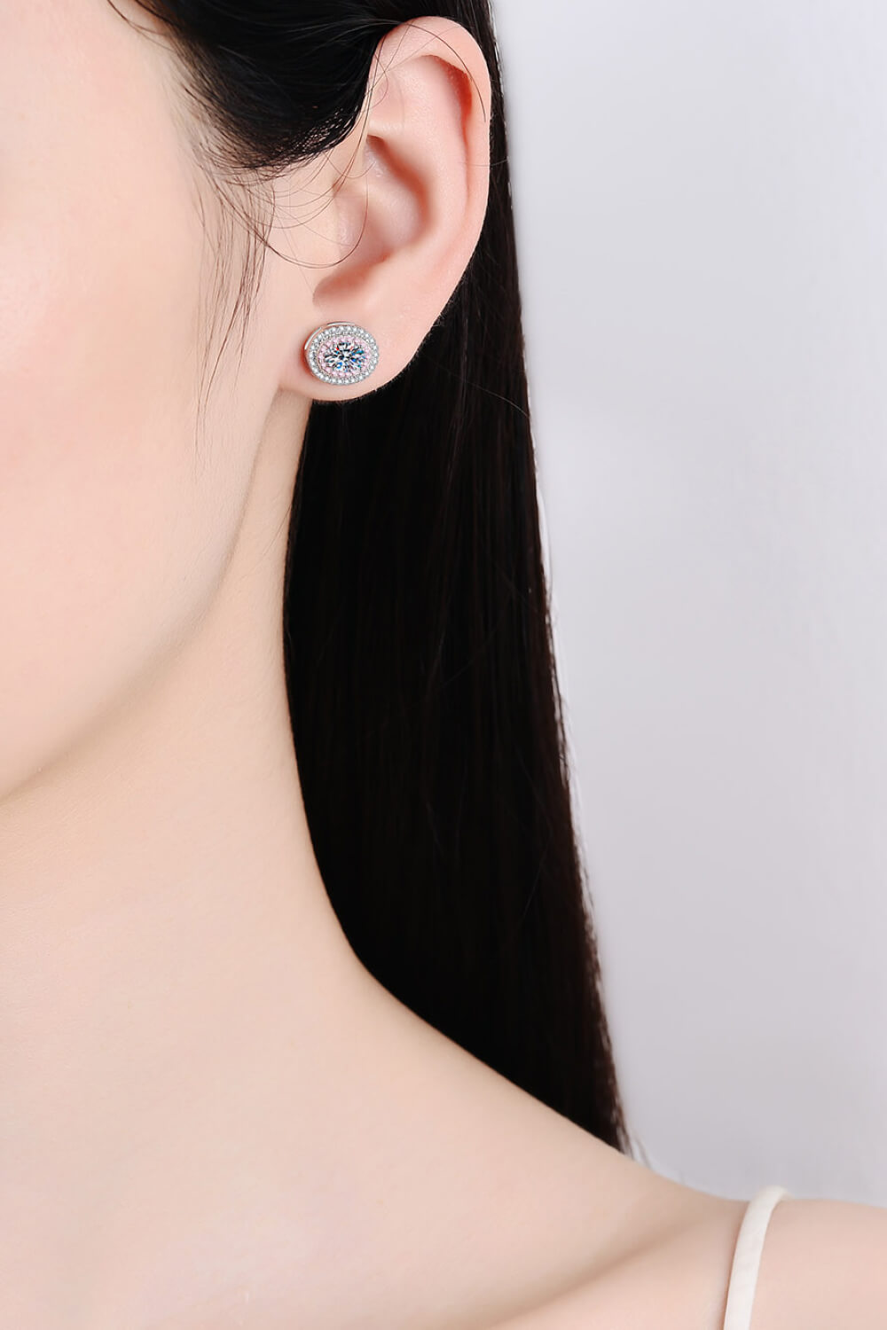 Women’s Platinum-Plated Moissanite Stud Earrings