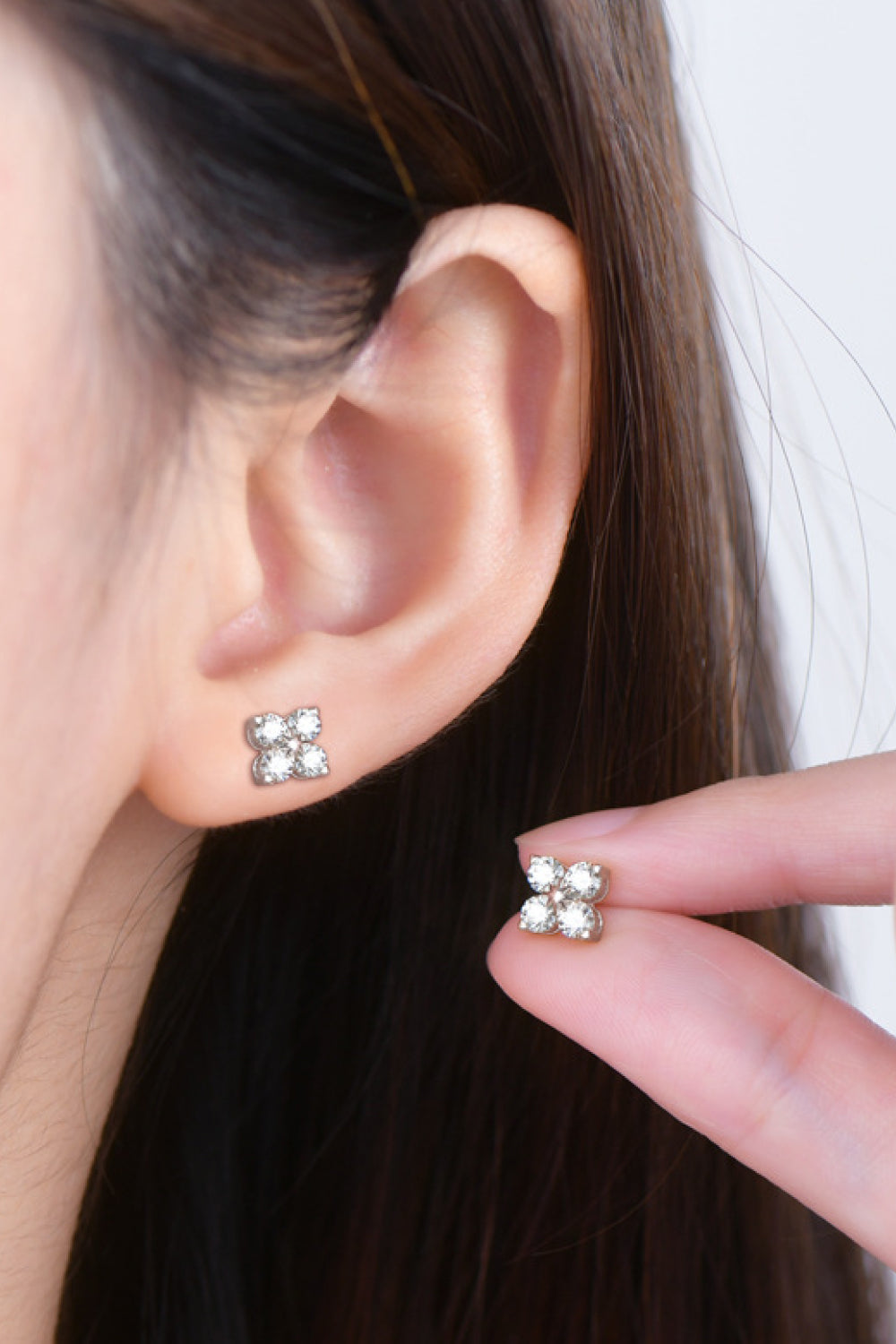 Women’s Moissanite 925 Sterling Silver Four-Leaf Clover Shape Earrings