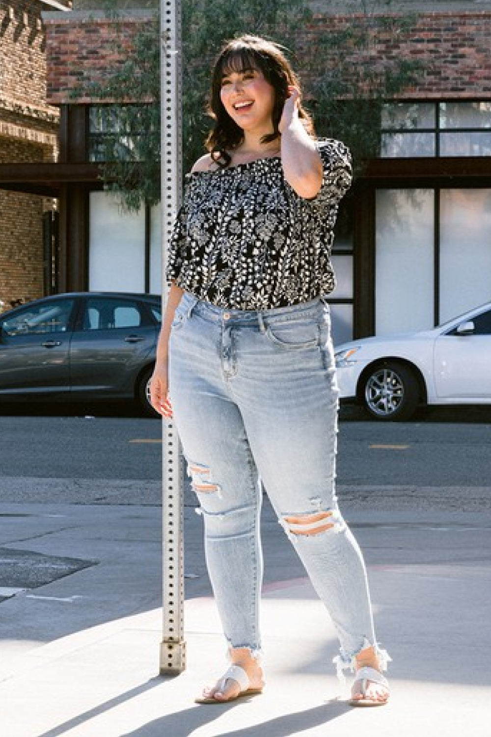 Women’s Lovervet Full Size Lauren Distressed High Rise Skinny Jeans