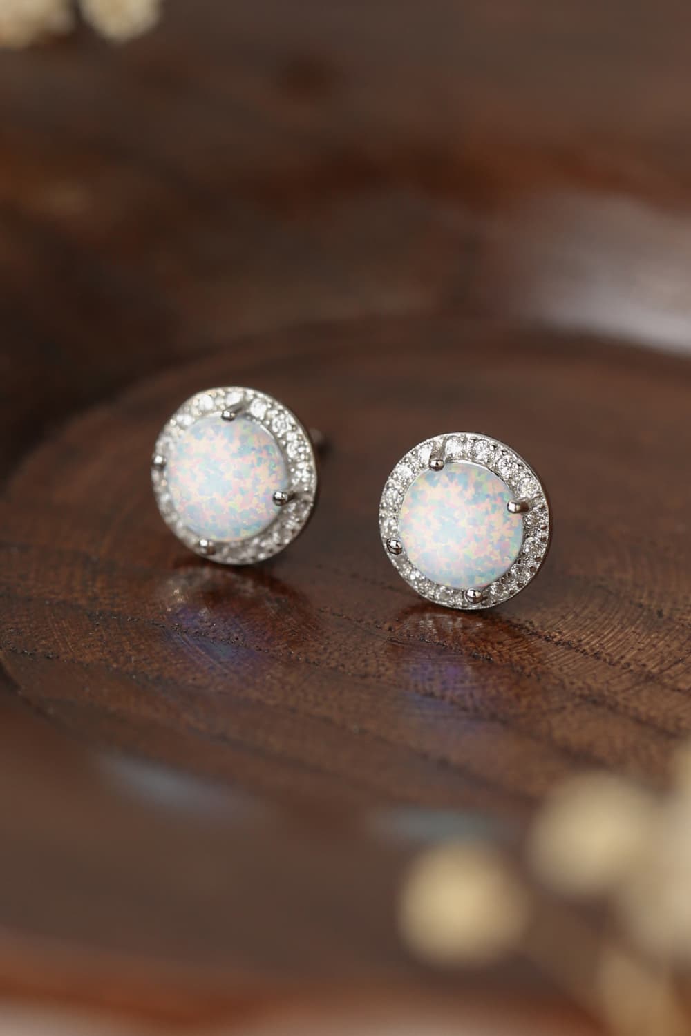 Women’s 925 Sterling Silver Platinum-Plated Opal Round Stud Earrings