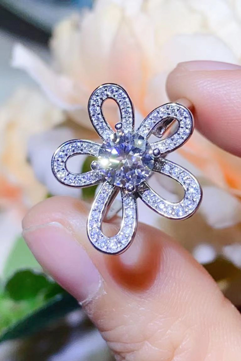 Women’s 1 Carat Moissanite Flower-Shape Open Ring