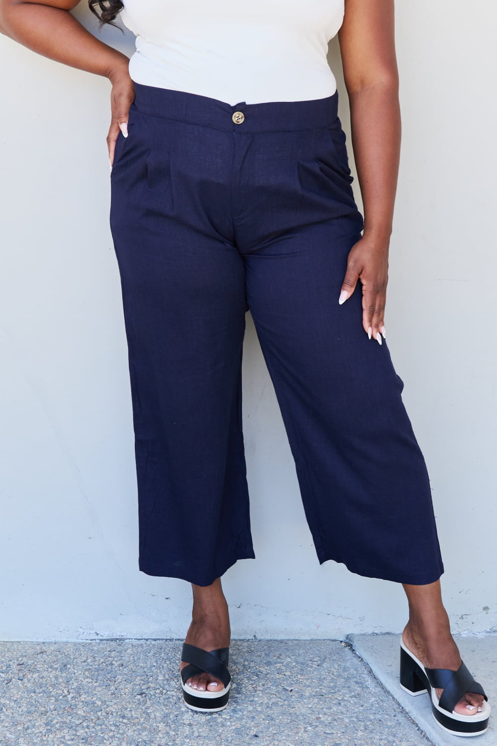 Women’s And The Why In The Mix Full Size Pleated Detail Linen Pants in Dark Navy