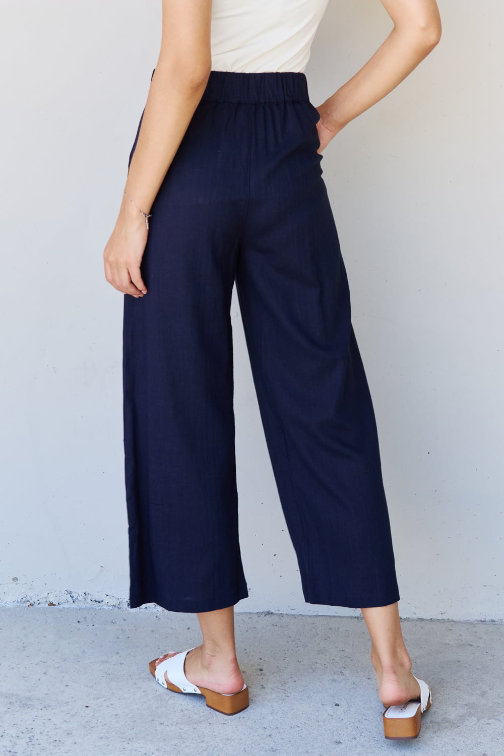 Women’s And The Why In The Mix Full Size Pleated Detail Linen Pants in Dark Navy